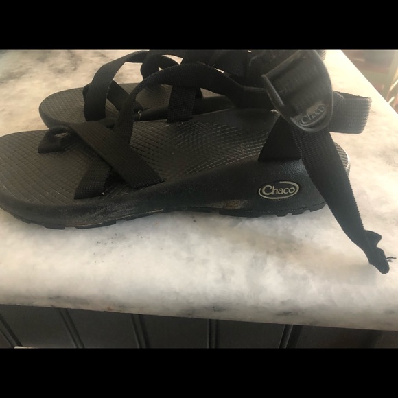 Men’s Chacos - Picture 1 of 2